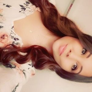 Meet your Posher, Lena